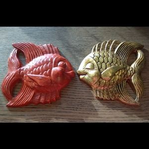 Set of 2 Vintage Chalkware Kissing Fish Wall Decor
